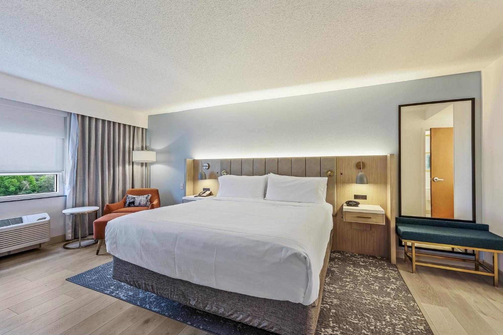 Crowne Plaza Ft Myers Gulf Coast By Ihg Otel Fort Myers Dış mekan fotoğraf